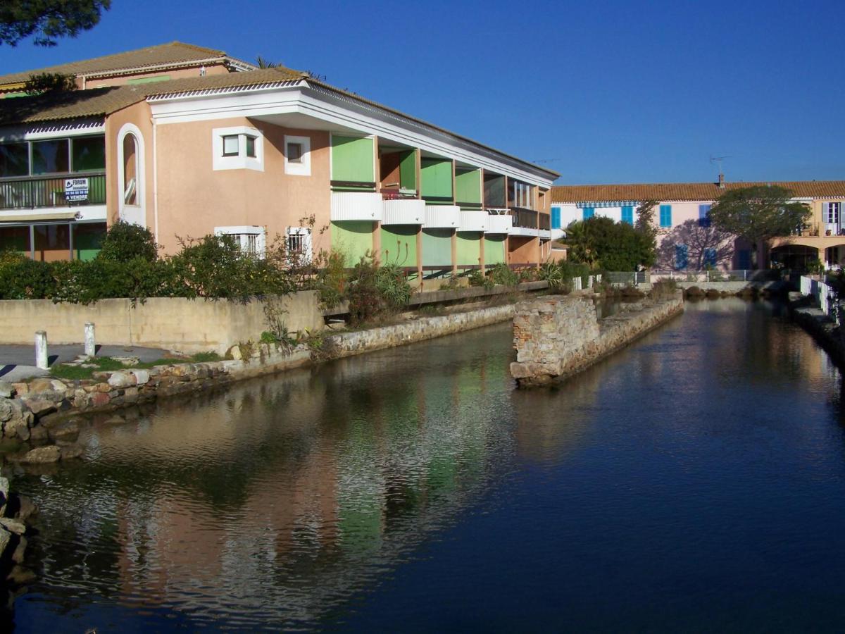 Terre Et Mer Hyeres Bagian luar foto